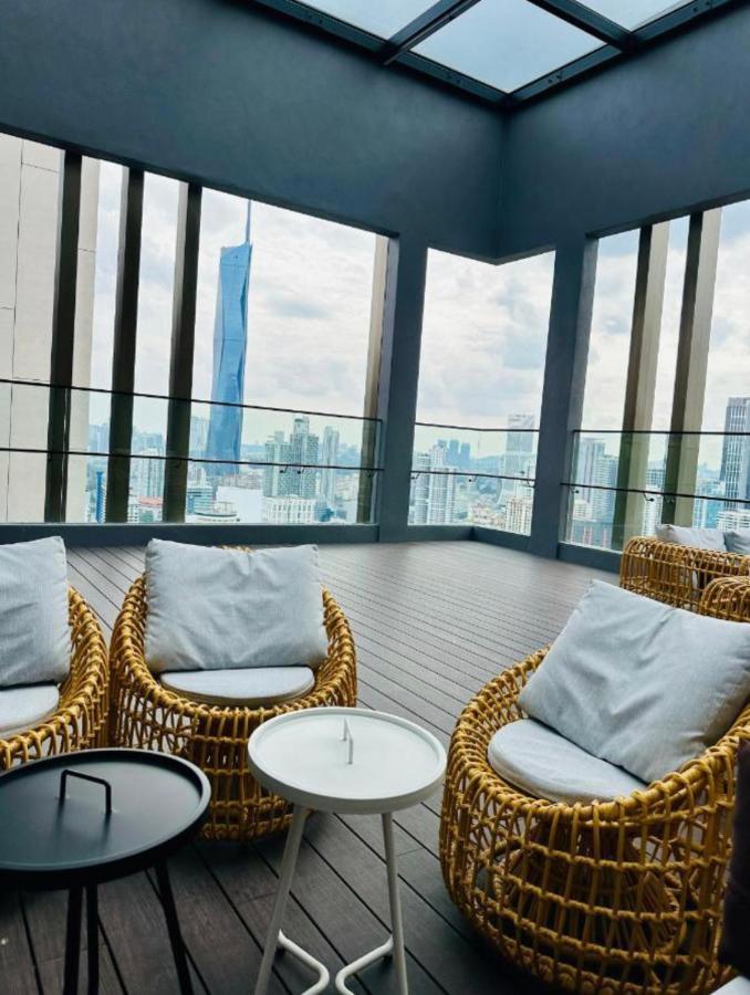 Axon Suites Bukit Bintang By Sky Pool Kuala Lumpur Exterior foto