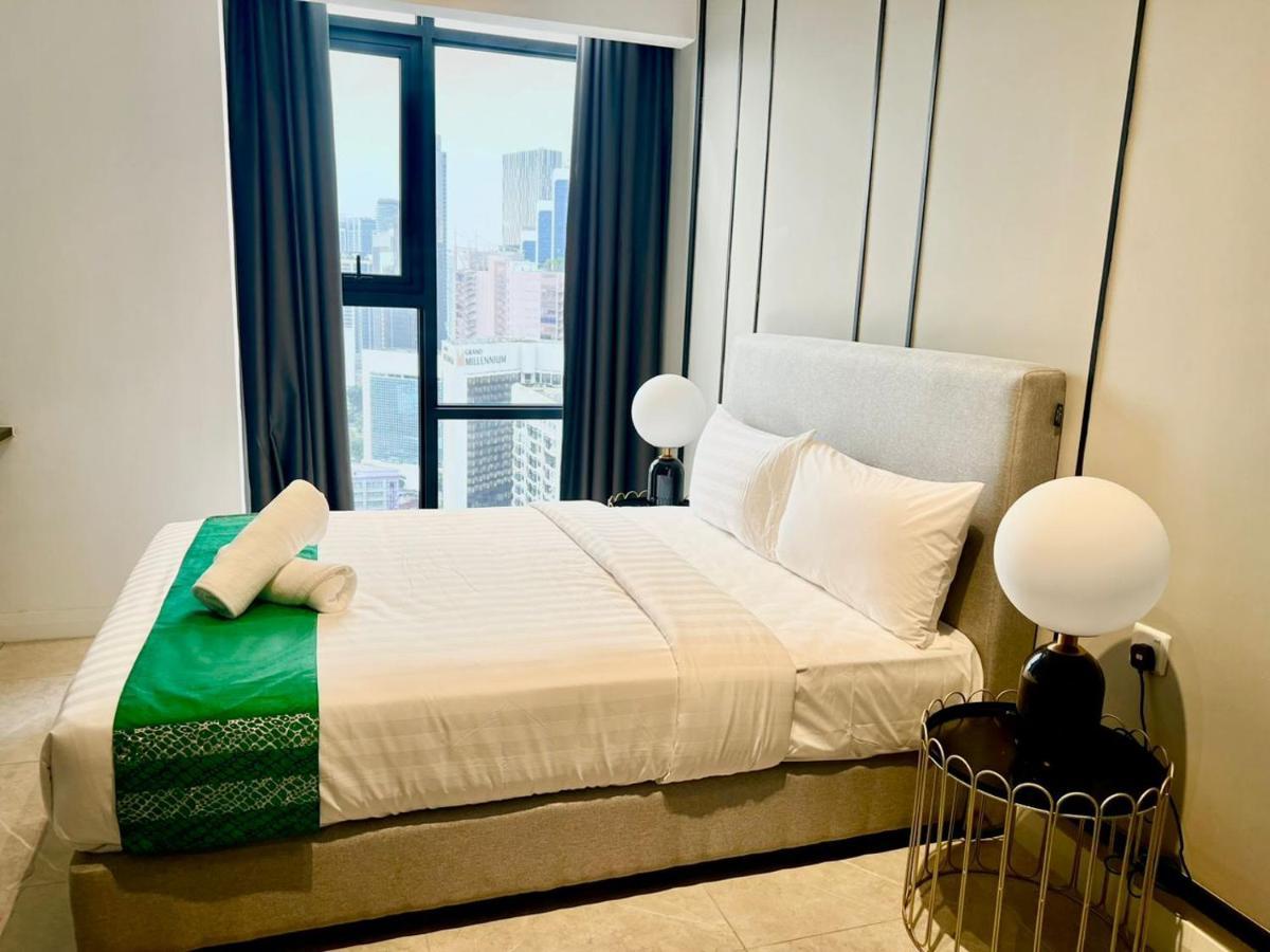 Axon Suites Bukit Bintang By Sky Pool Kuala Lumpur Exterior foto