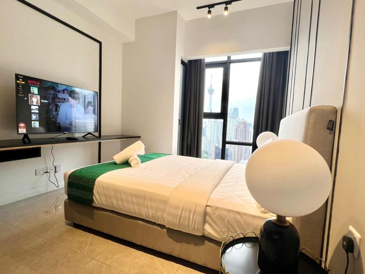 Axon Suites Bukit Bintang By Sky Pool Kuala Lumpur Exterior foto